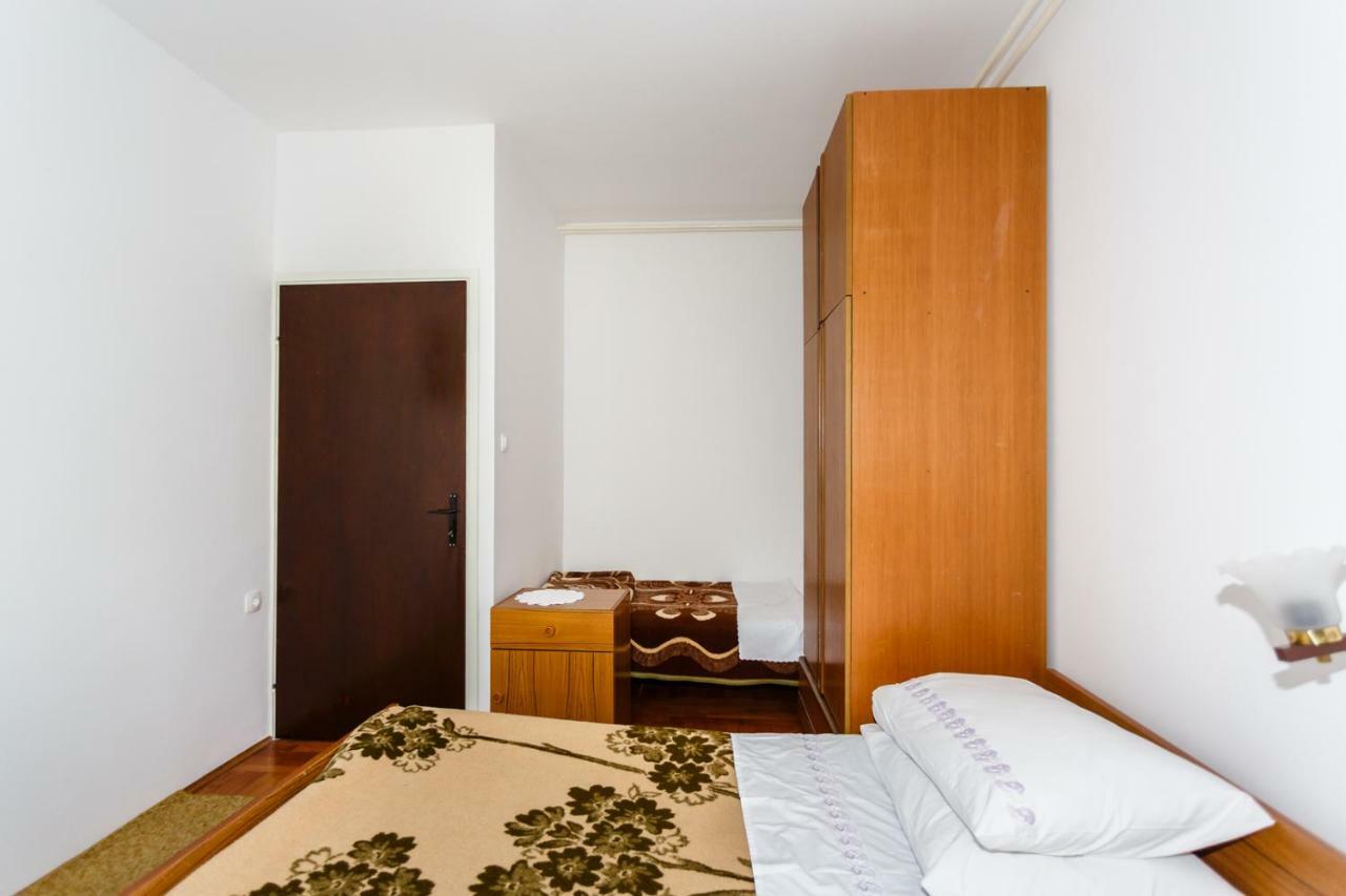 Apartmani Jelica 克尔克 外观 照片